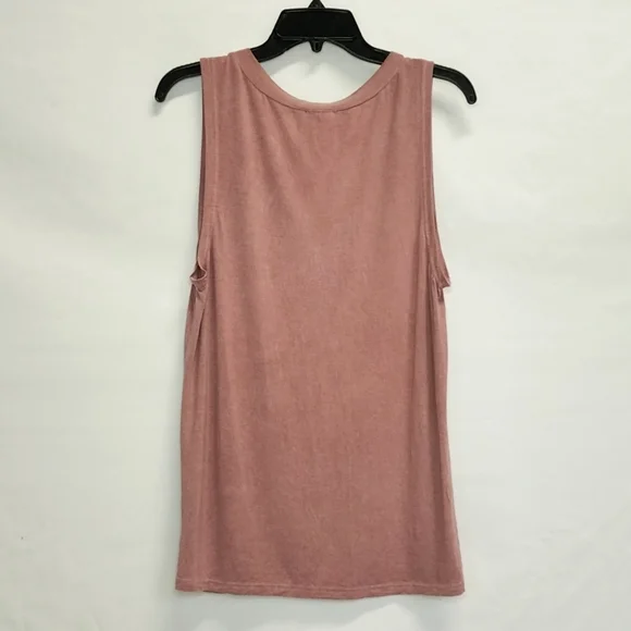 Boutique POL V-Neck Tank - Picture 3 of 6